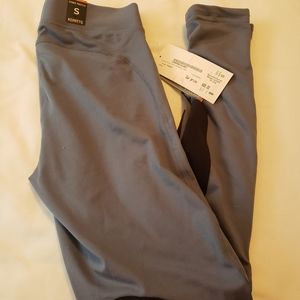 Kerrits knee patch breaches